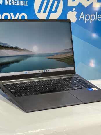 SAMSUNG GALAXYBOOK 3